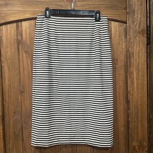 Dainty Jewells Classic Black and White Pencil Skirt
